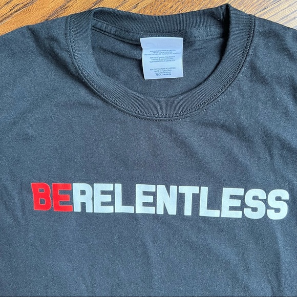 Be Rentless graphic tee - Picture 2 of 7